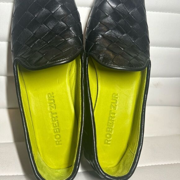 Robert Zur Black Leather Flats with Woven Design - Picture 9 of 10